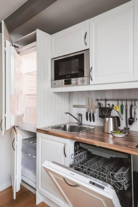 Hidden Gem Near The Old Town Bridge, 40M² Apt. Тронхейм Екстериор снимка